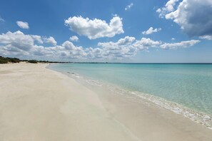 Beach - Villa Miglietta by BarbaHouse (Torre Lapillo)