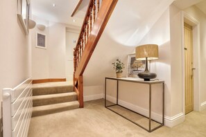 Interior - Rosemount Boutique (Windermere)