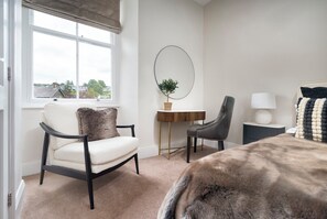 8 bedrooms, individually decorated, individually furnished, free WiFi - Rosemount Boutique (Windermere)