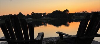 Beautiful lake front home in historic DeFuniak Springs!