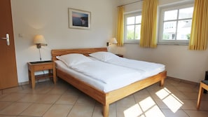 Room - Dune House with Pool Access in Prime Location (Göhren)