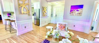Pet-Friendly Summit Retreat, 4BR, Fenced Yard 🐾