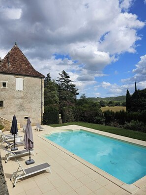 Pool - Family home in Dordogne (Lalinde)