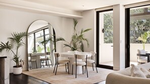 Interior - The Knox, Double Bay IH (Double Bay)