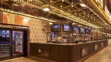 Bar (en la propiedad)