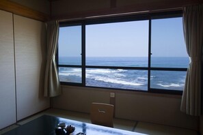 Interior - Yunagi (Kyotango)