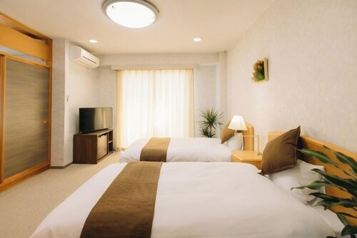 Sky-hill Hotel Izu Highland