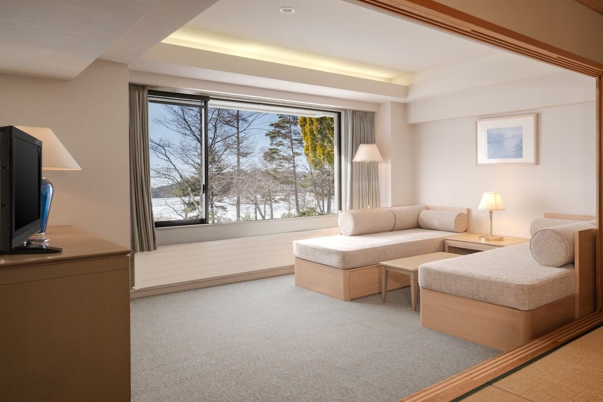 Living area | TV
