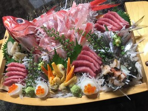 餐飲