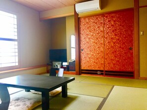 Dining - Kameya Ryokan (Fujinomiya)