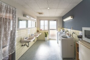 Bathroom - Misaki Ryokan (Sakaide)