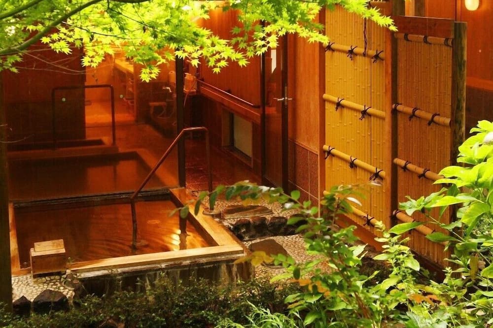 Izunagaoka Onsen Sun Valley Waraku