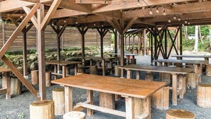 Tempat makan outdoor