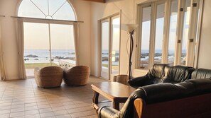 Living area - Beach Resort Chikura (Minamiboso)