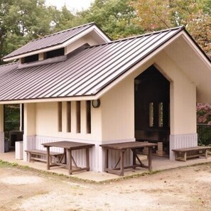 Outdoor dining - Forest Resort Inawashiro Shiki no Sato (Inawashiro)