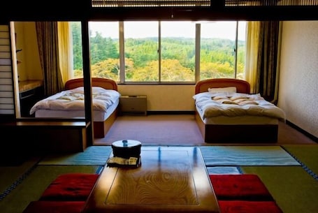 Room. Hotel Mishimanoyu