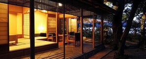 Property grounds - Monjuso Shorotei (Miyazu)