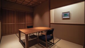 Dining - Monjuso Shorotei (Miyazu)