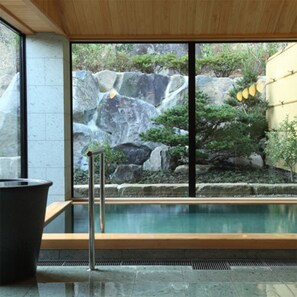 Spa - Kamai Onsen Ippenan (Kyotango)