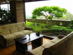 Living area - Dake Onsen Nagame no Yakata Kounkaku (Nihommatsu)