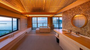 Interior - Seaside Satake (Kyotango)