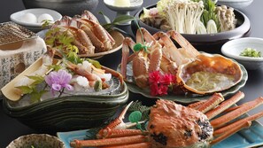 อาหารและเครื่องดื่ม