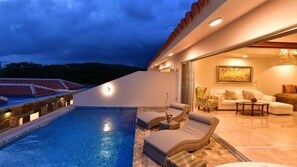 Pool - Private Pool Villa Imgya Resort (Miyakojima)
