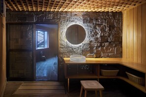 Spa - Arifuku Onsen Jikaonsen No Yado Yoshidaya (Gotsu)
