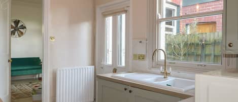 Cottage | Interior