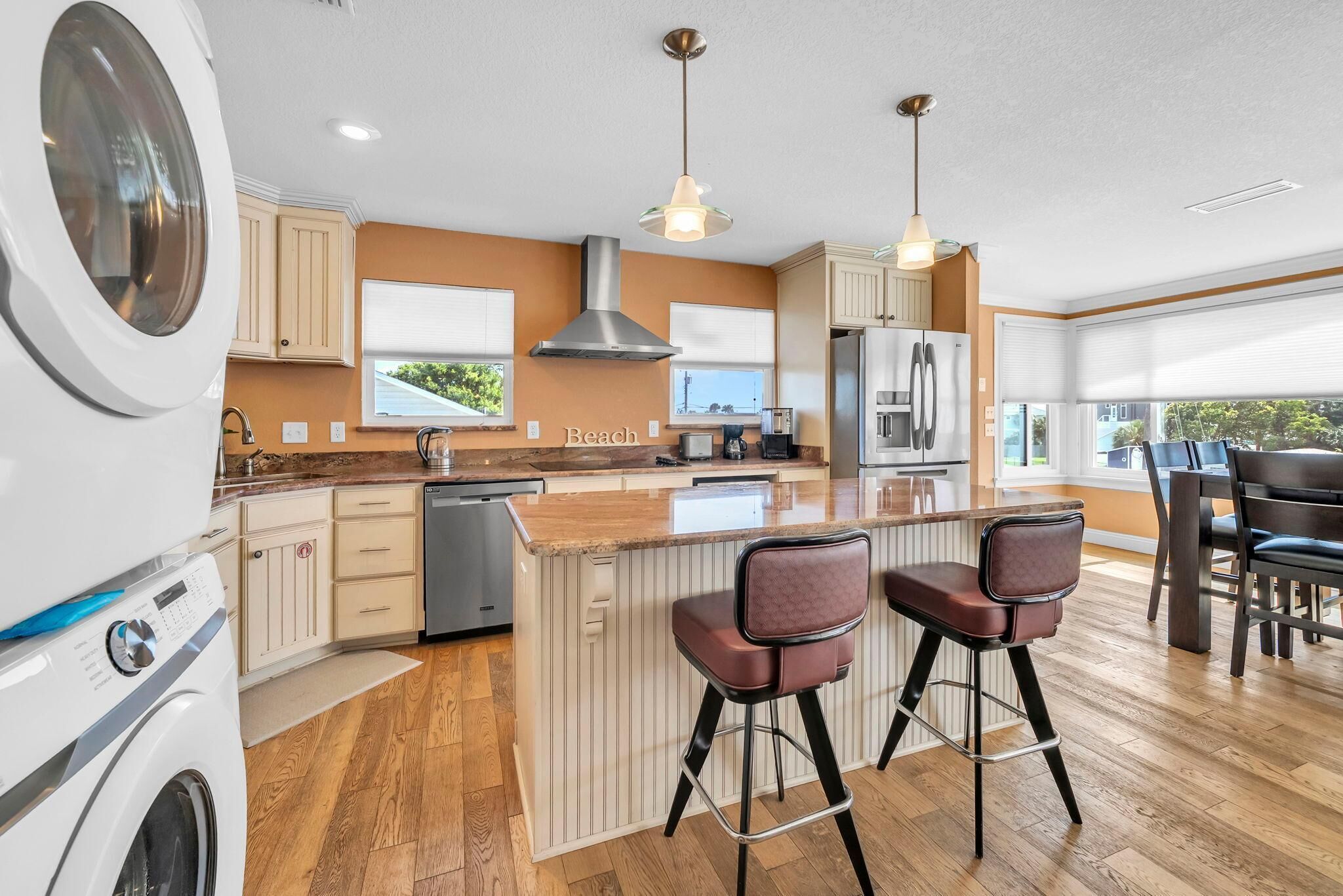 House, Multiple Beds (Coconut Breeze) | Private kitchen