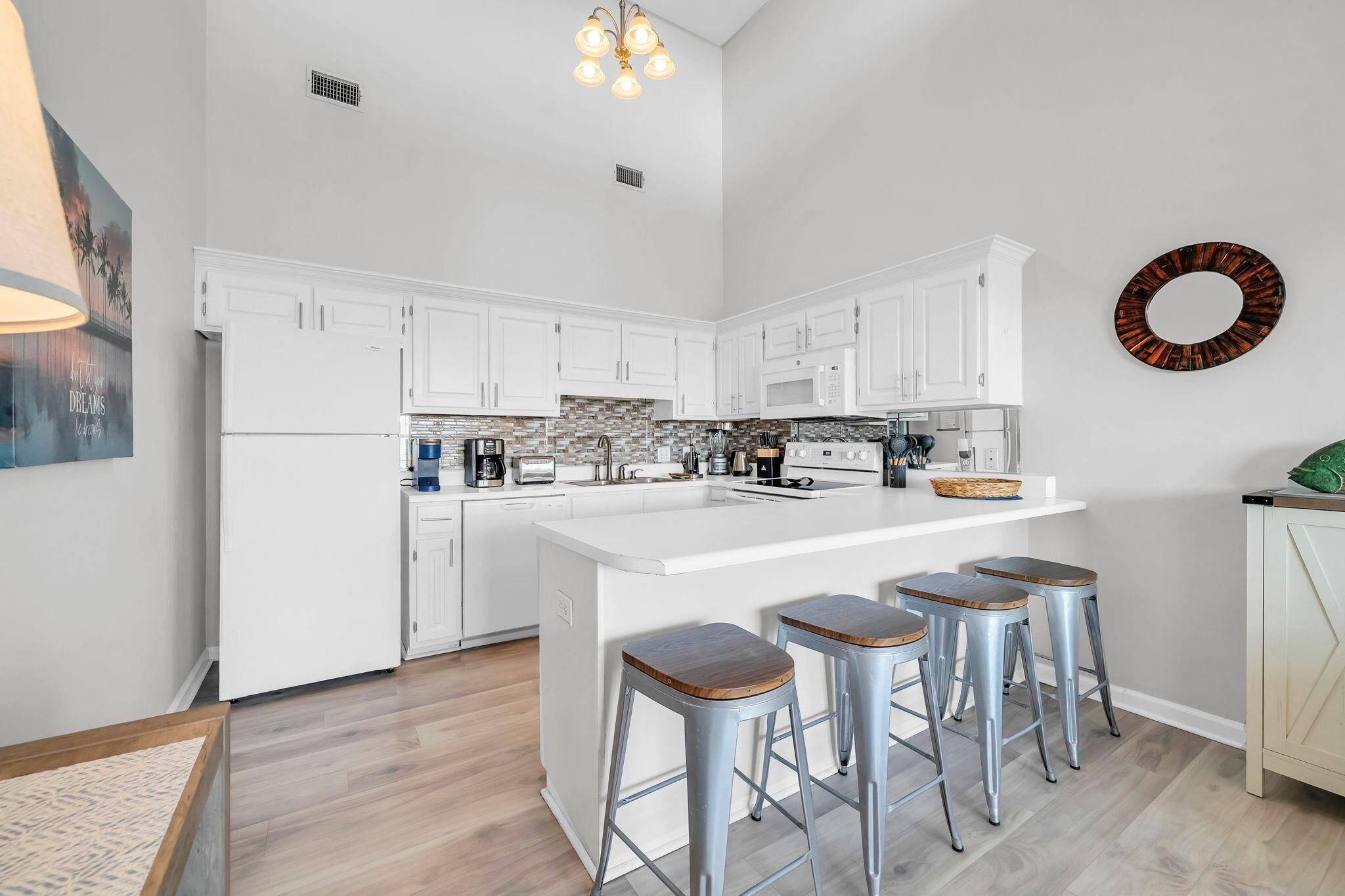 Apartamento, varias camas (Horizon South 56-304) | Cocina privada