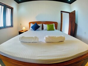 1 bedroom, iron/ironing board, WiFi - Cozy 1-bedroom villa in awesome Tangalle with AC (Tangalle)