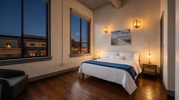 Luxury Condo, Kitchen, City View