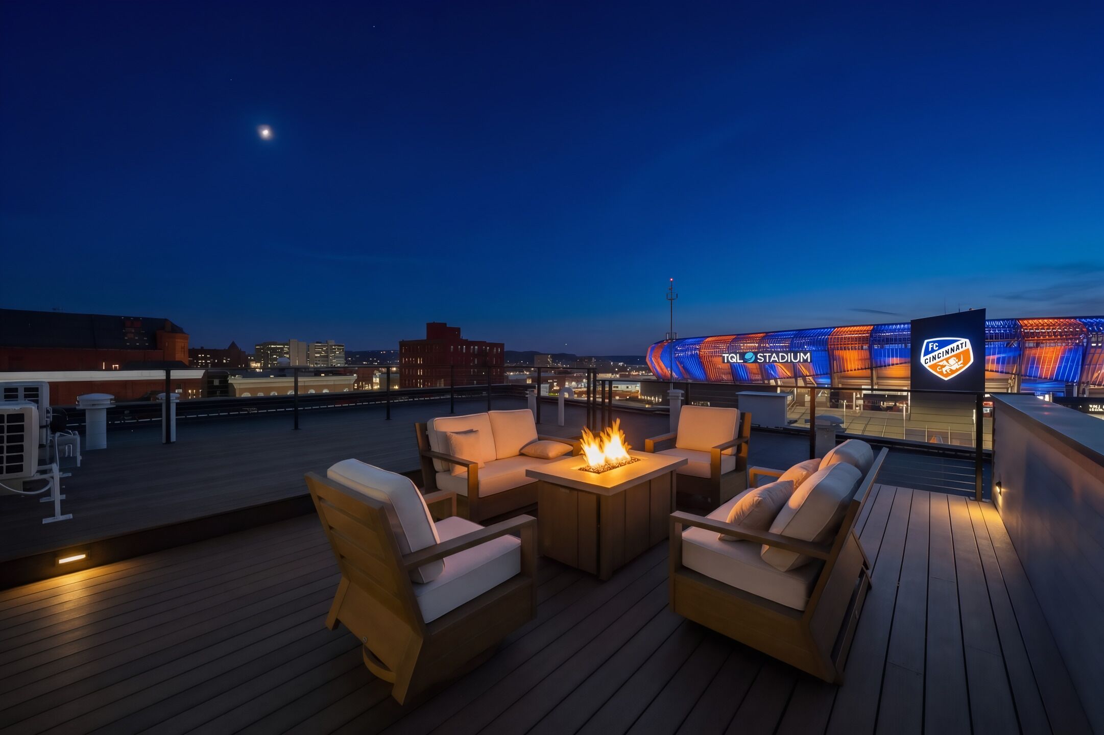 Luxury Condo, Kitchen, City View | Terrace/patio