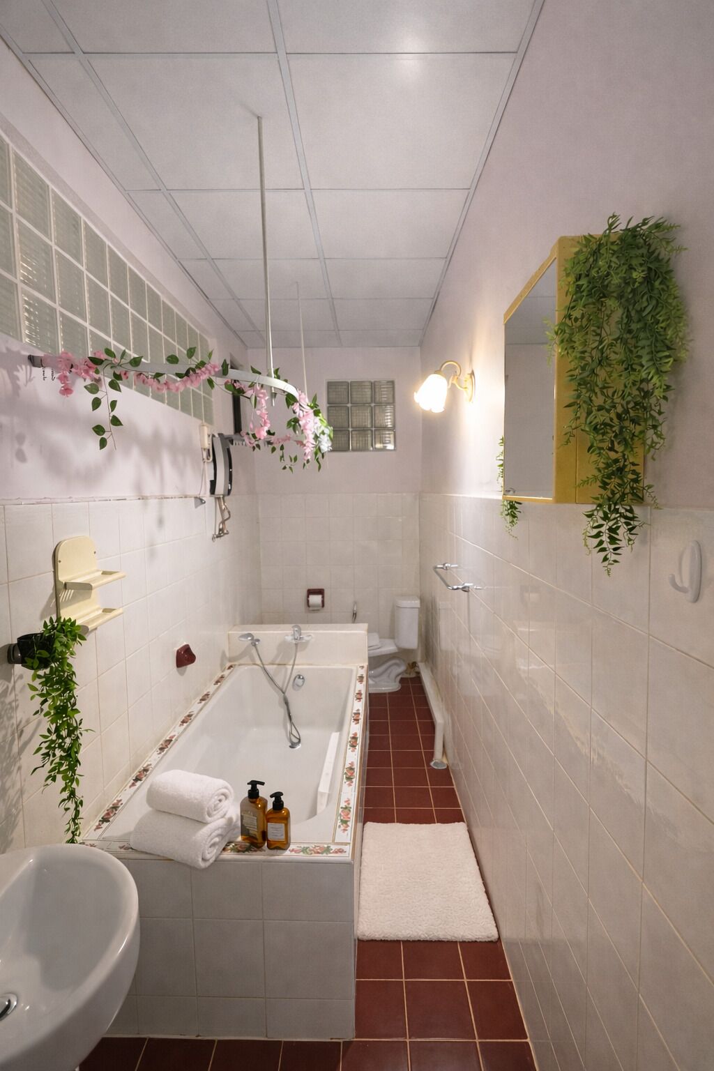 Hair dryer, towels, soap, toilet paper