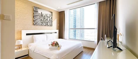 3 bedrooms, WiFi, bed sheets