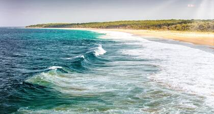 Bush to Beach Family & Fur Coastal Retreat