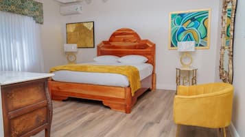 Suite estudio Confort, para no fumadores | Cortinas blackout, tabla de planchar con plancha y wifi gratis