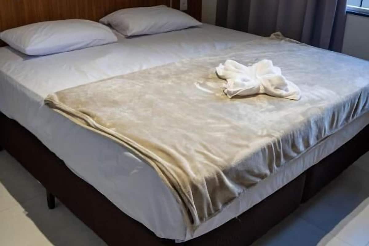 Deluxe Room | Free WiFi, bed sheets