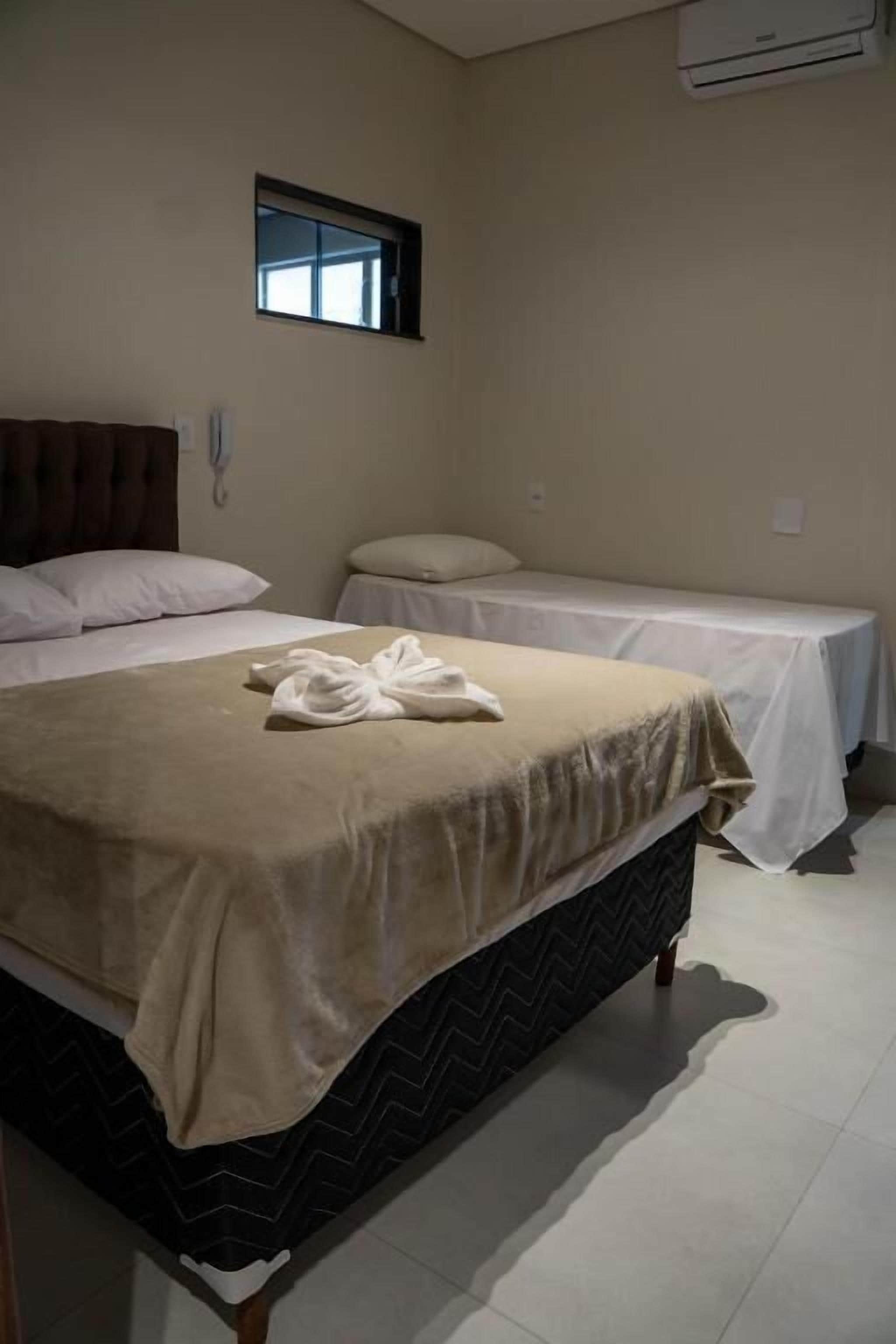 Wifi gratis y ropa de cama 