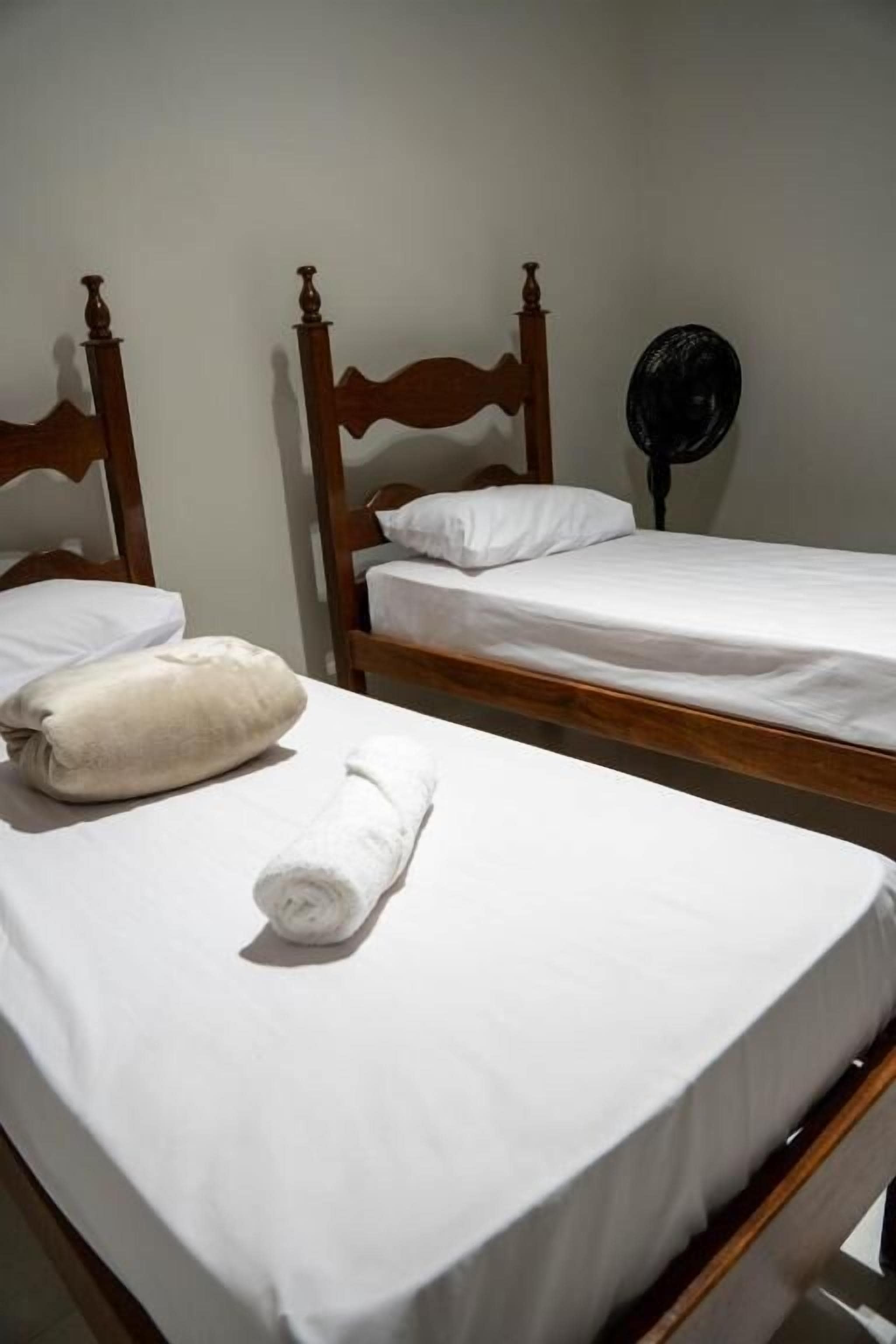 Wifi gratis y ropa de cama 