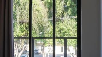 尊榮客房 | 免費無線上網、床單