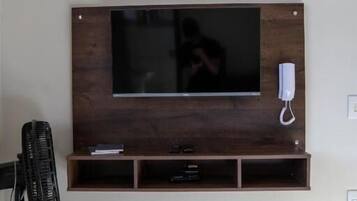 Deluxe Double Room | Interior