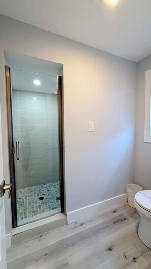 Shower, hair dryer - Sun-Joy Getaway #5 | Near Boardwalk, Walk to Beach (Myrtle Beach)