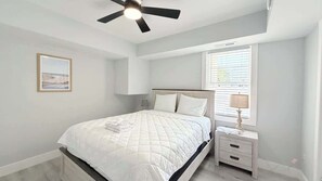 1 bedroom, iron/ironing board, WiFi, bed sheets - Sun-Joy Stay #10 | 5-Min Walk to Beach (Myrtle Beach)