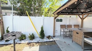 Outdoor dining - Sun-Joy Stay #10 | 5-Min Walk to Beach (Myrtle Beach)