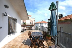 Outdoor dining - K07 - Castelfidardo, cozy three-room apartment with large terrace (Castelfidardo)