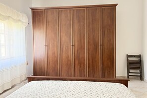 3 bedrooms - K07 - Castelfidardo, cozy three-room apartment with large terrace (Castelfidardo)