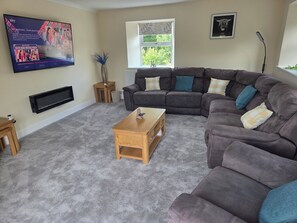Fireplace - Farm Cottage at Foot Angus Glens (Kirriemuir)