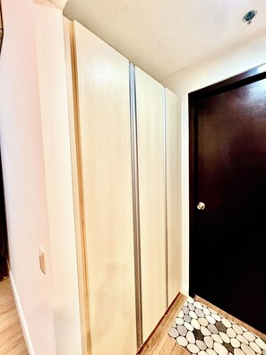 Interior - Condo In Abreeza  Family and Spacious (Davao City)